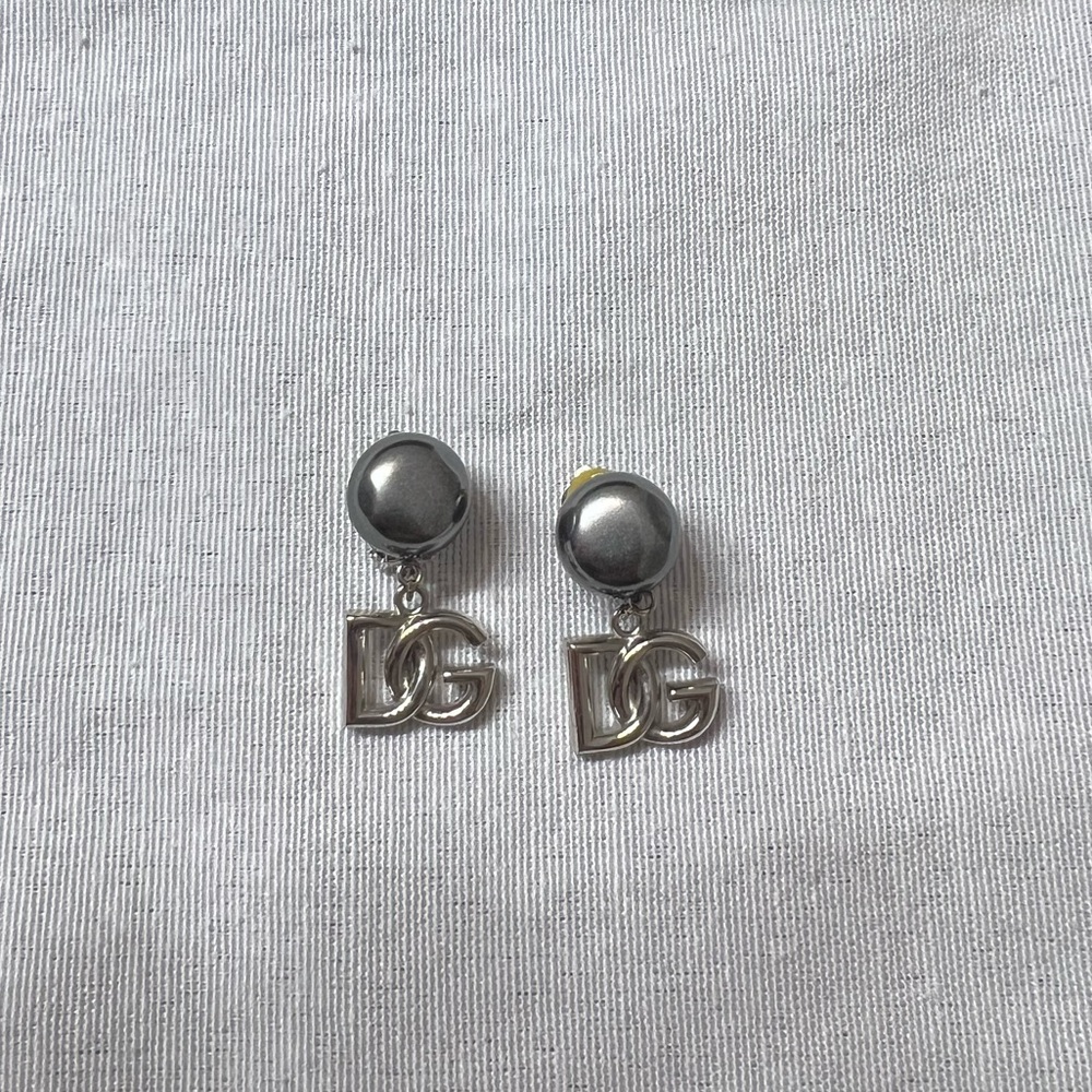 Silver Dangle Earrings
